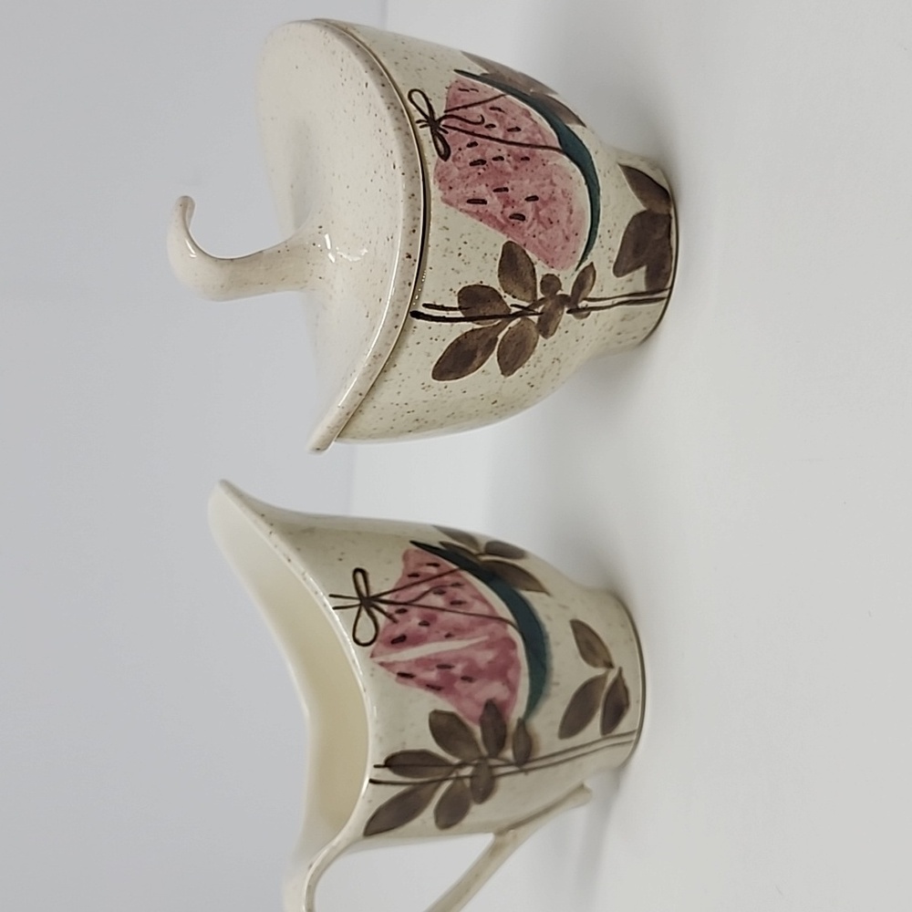 Retired Red Wing Vintage Pottery Tampico Lidded Sugar & Creamer Set
